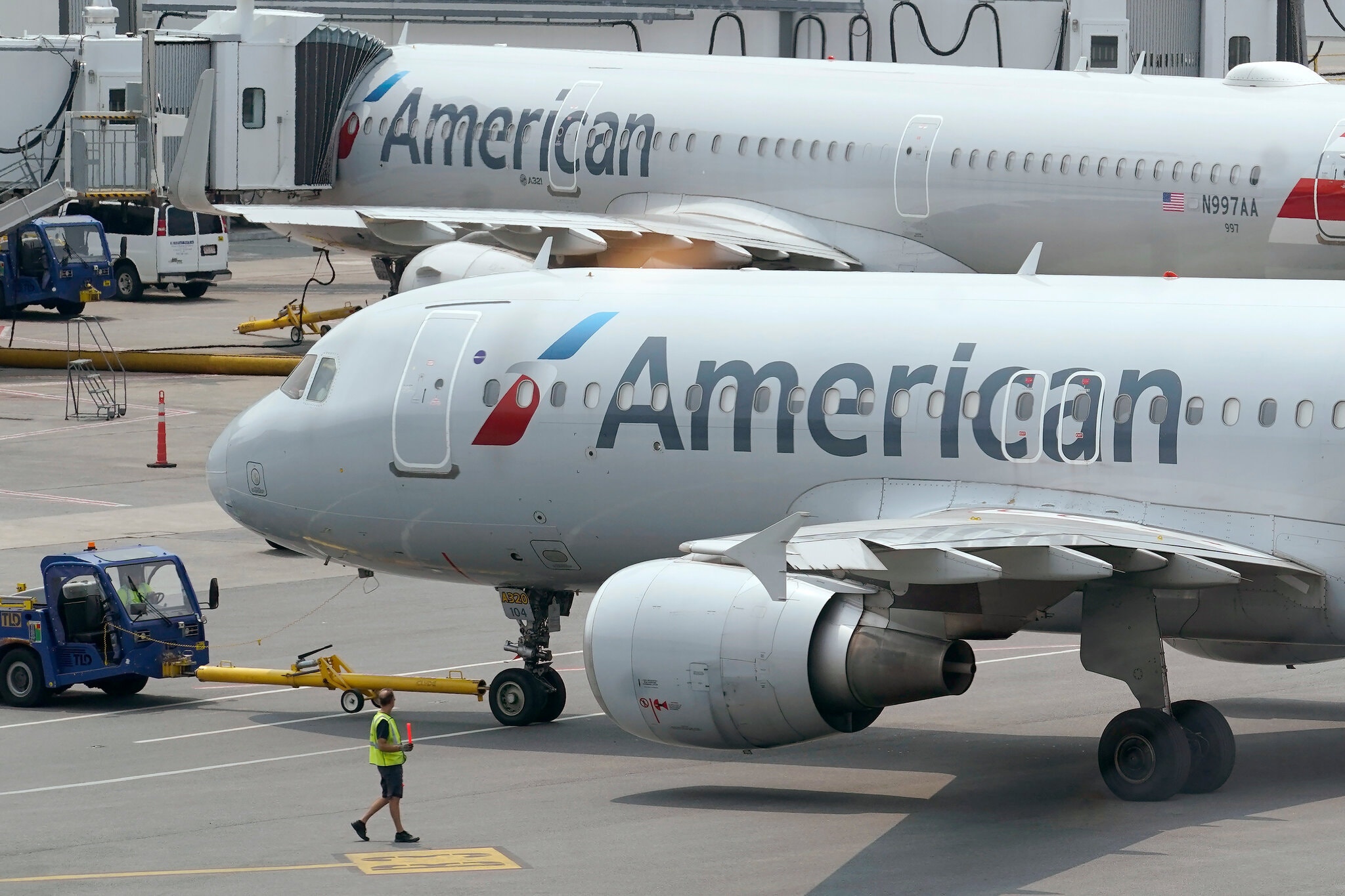 American Airlines and JetBlue Face Antitrust Suit Over Alliance
