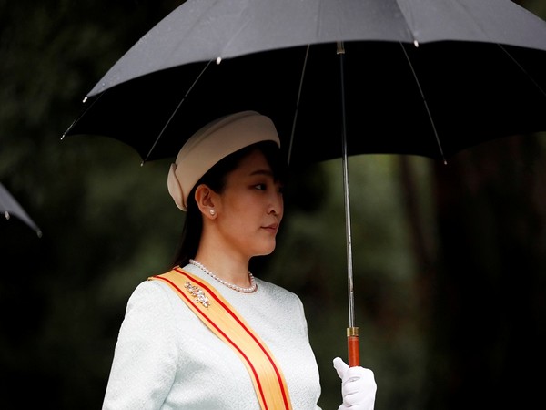 Japan's Princess Mako arrives at the ceremony site where Emperor Naruhito will report the conduct of the enthronement ceremony at the Imperial Sanctuary inside the Imperial Palace in Tokyo