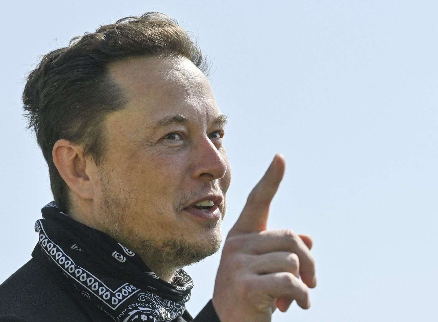 Behind Elon Musk’s Twitter Poll Is a Tax Bill Coming Due