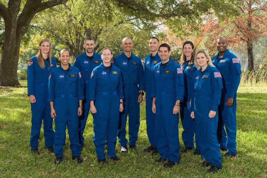 NASA Introduces Class of 10 New Astronaut Candidates (1)