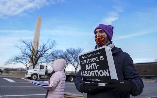 Anti-Abortion Marchers Gather With an Eye on the Supreme Court