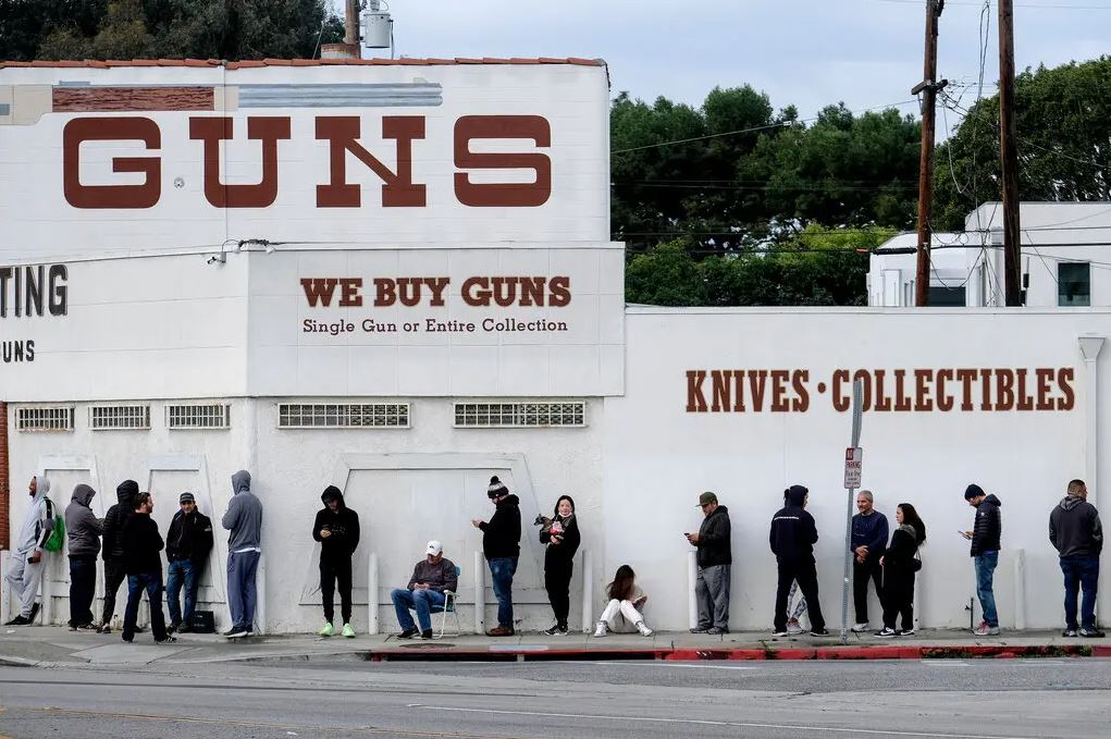 California Can’t Keep Semiautomatic Guns From Young Adults, Court Rules