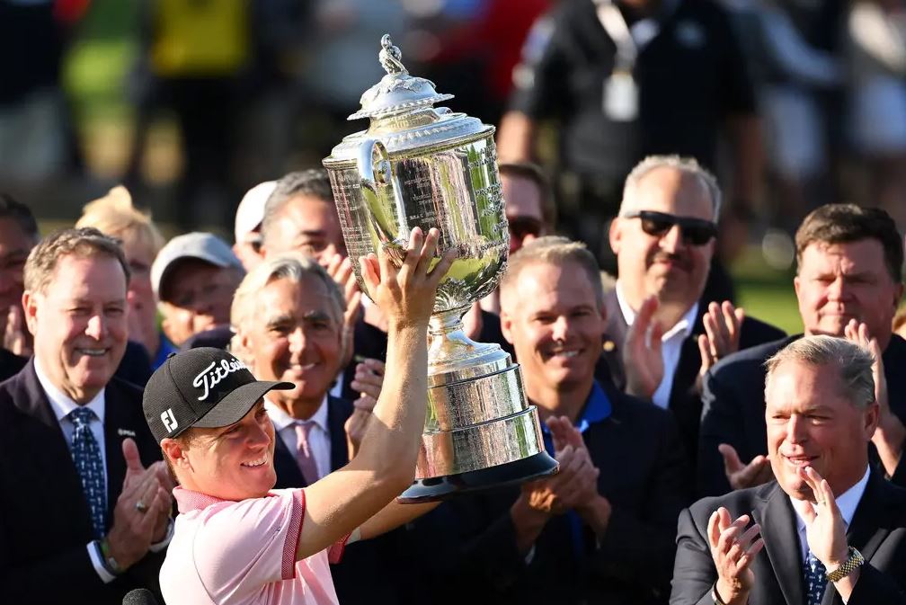 Justin Thomas Wins the P.G.A. Championship With a Roaring Comeback