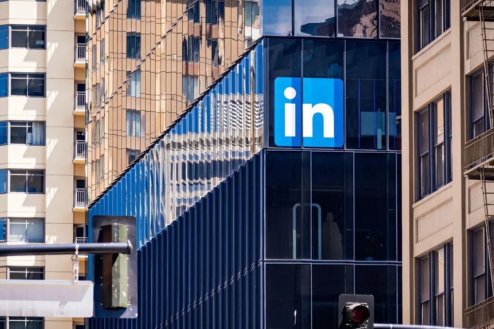 LinkedIn Agrees to Pay $1.8 Million to Women Over Discrimination Claims