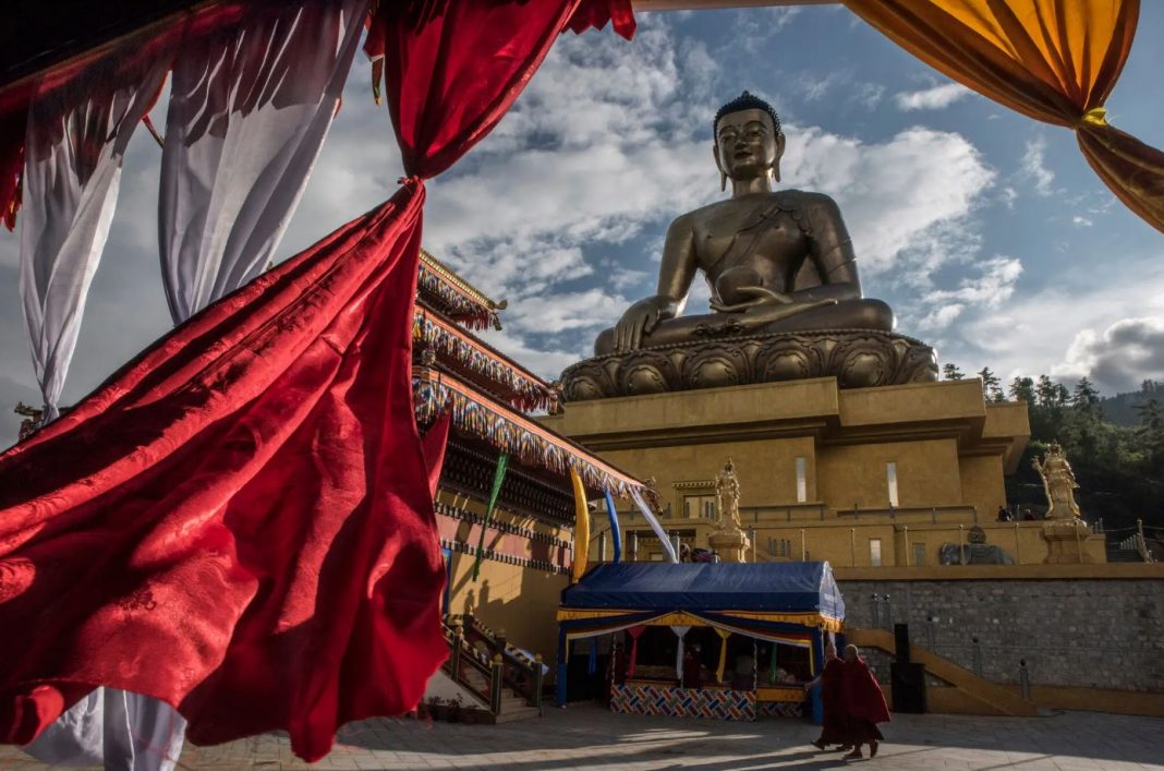 Famous for Happiness, and Limits on Tourism, Bhutan Will Triple Fees to Visit