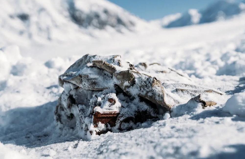 Expedition Finds Cameras Left by Yukon Mountaineers in 1937