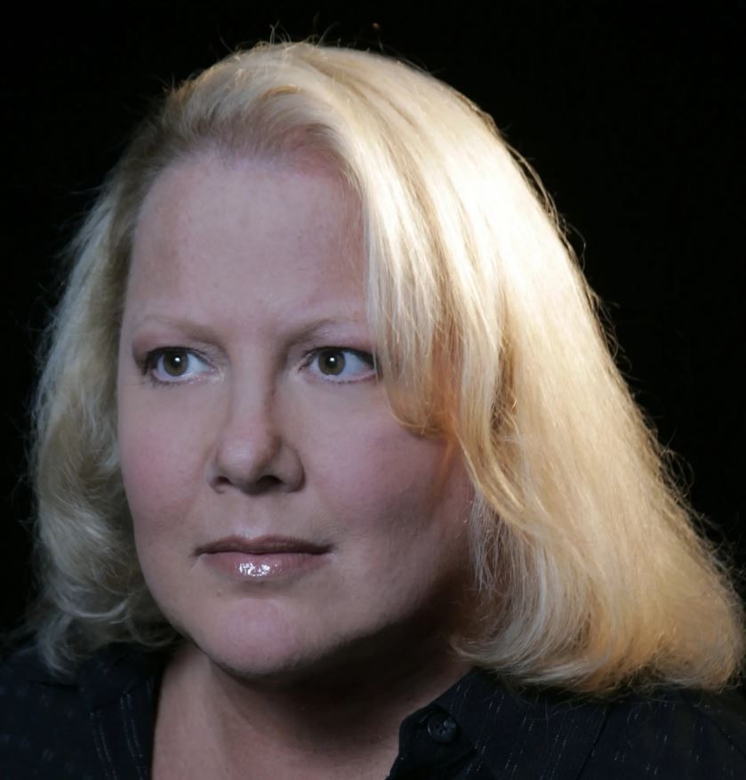 Nikki Finke, a scathing Hollywood chronicler, has passed away at the age of 68