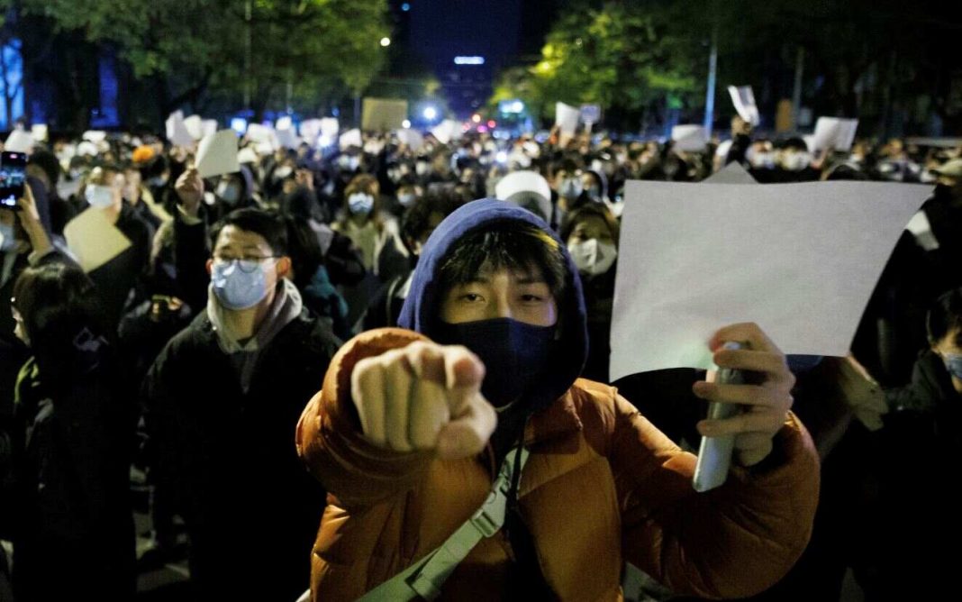Violence in China sparks a wave of protests against the government