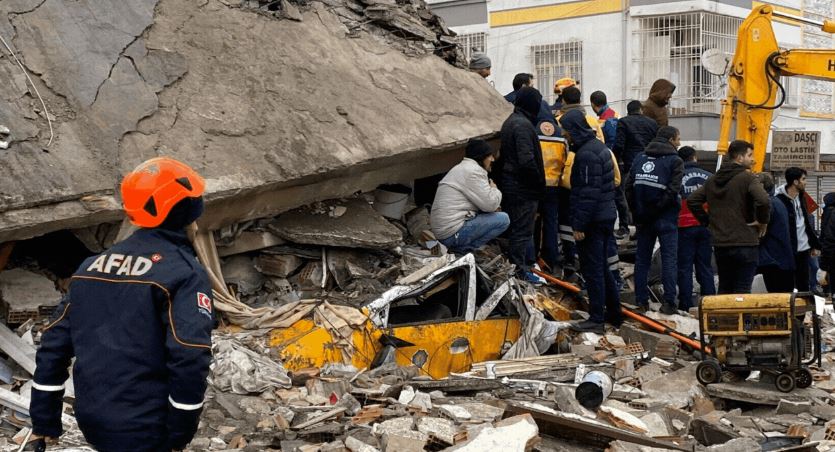 Earthquake Kills at Least 2,100 in Turkey and Syria