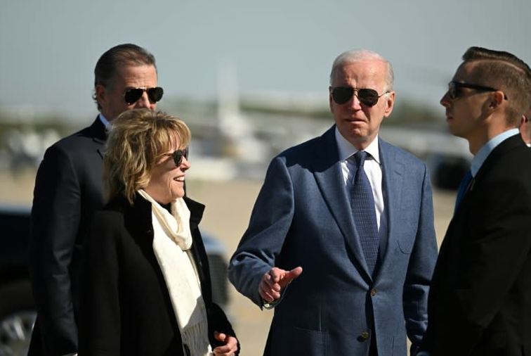 Biden departs Washington for N.Ireland, Ireland visit