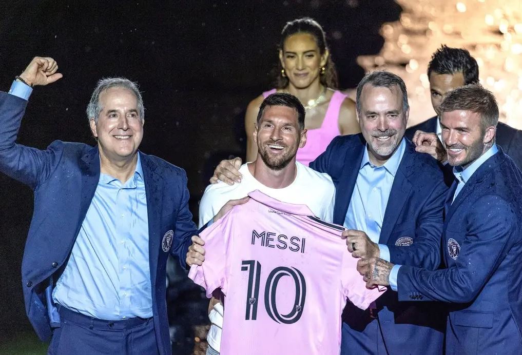 Lionel Messi Gives M.L.S. First Taste of the Weight of His Star