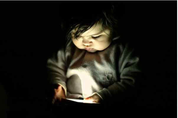 More Screen Time Linked to Delayed Development in Babies, Study Finds