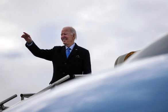 Biden’s Absence at Climate Summit Highlights His Fossil Fuel Conundrum